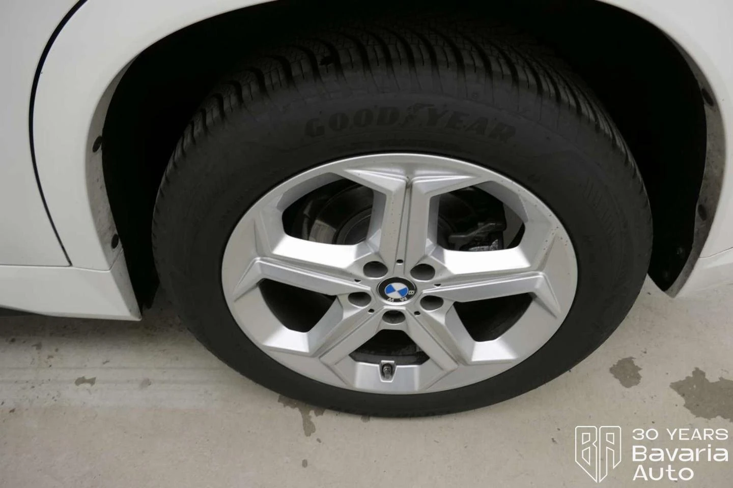 BMW X1 20i sDrive M Sport Paket Steptronic | Mobile.bg   12