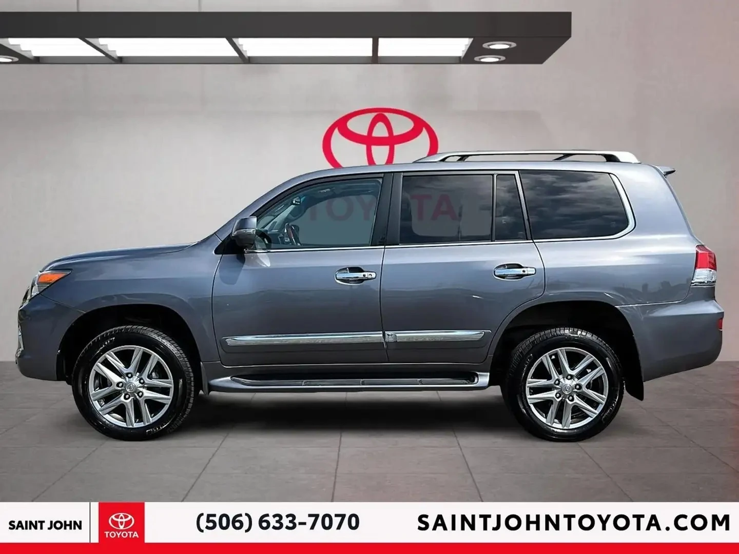 Lexus LX 570 ОБДУХВАНЕ * TV * CARFAX * 134750КМ * , снимка 3 - Автомобили и джипове - 54569223