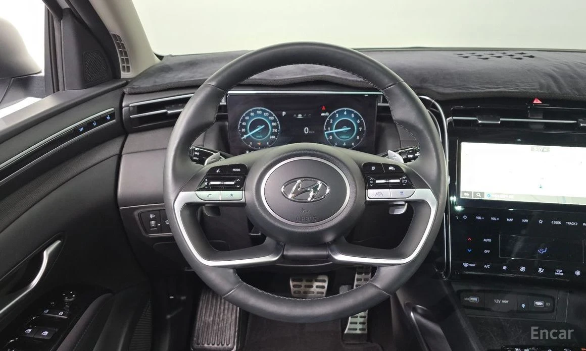 Hyundai Tucson, снимка 13 - Автомобили и джипове - 54633221