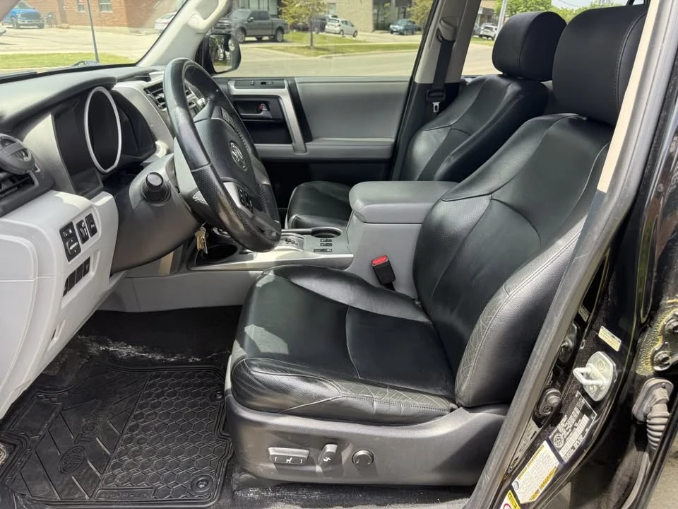 Toyota 4runner * SR5* АВТОКРЕДИТ БЕЗ ПЪРВОНАЧАЛНА ВНОСКА* , снимка 15 - Автомобили и джипове - 54815402