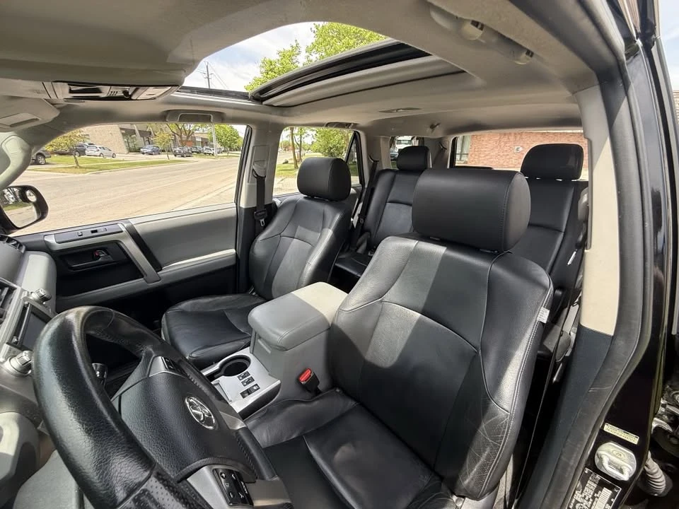 Toyota 4runner * SR5* АВТОКРЕДИТ БЕЗ ПЪРВОНАЧАЛНА ВНОСКА* , снимка 12 - Автомобили и джипове - 54815402