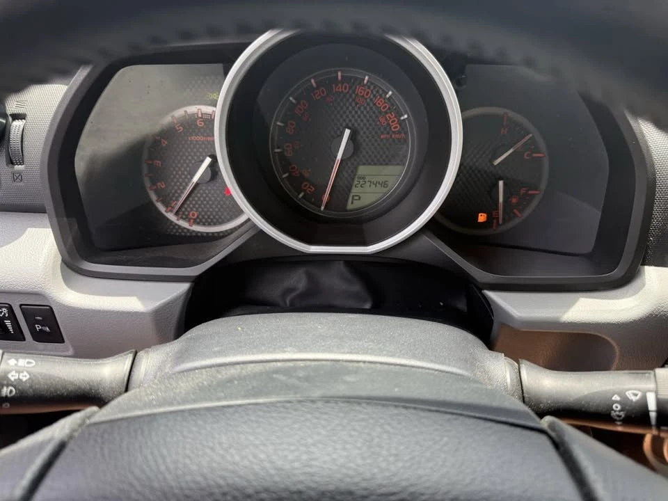 Toyota 4runner * SR5* АВТОКРЕДИТ БЕЗ ПЪРВОНАЧАЛНА ВНОСКА* , снимка 10 - Автомобили и джипове - 54815402
