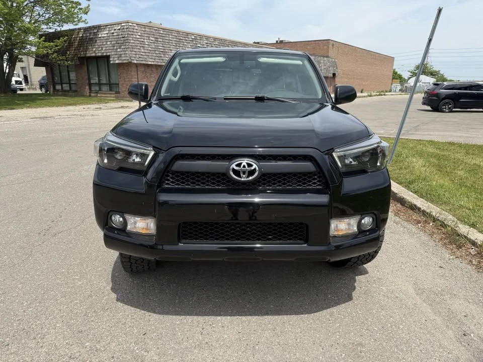 Toyota 4runner * SR5* АВТОКРЕДИТ БЕЗ ПЪРВОНАЧАЛНА ВНОСКА* , снимка 3 - Автомобили и джипове - 54815402