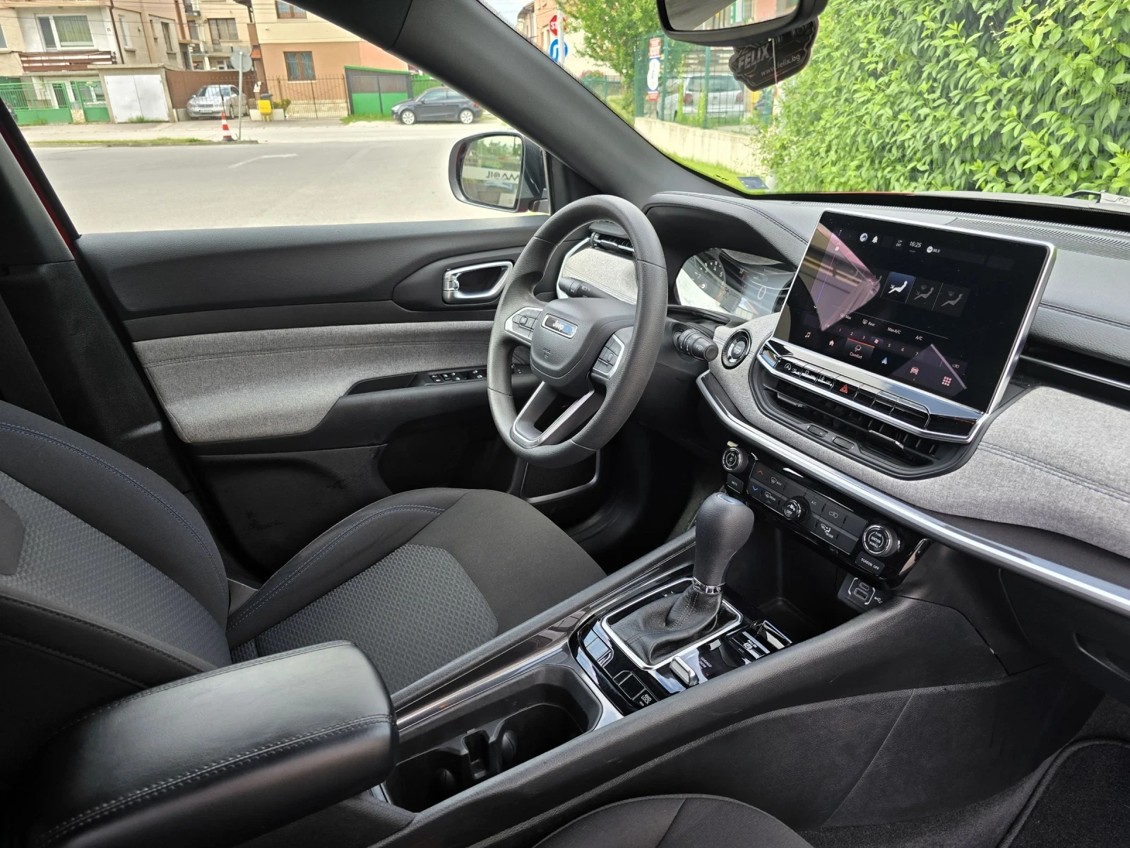Jeep Compass 2.0 T 4x4 Sport | Mobile.bg � ����������� 11