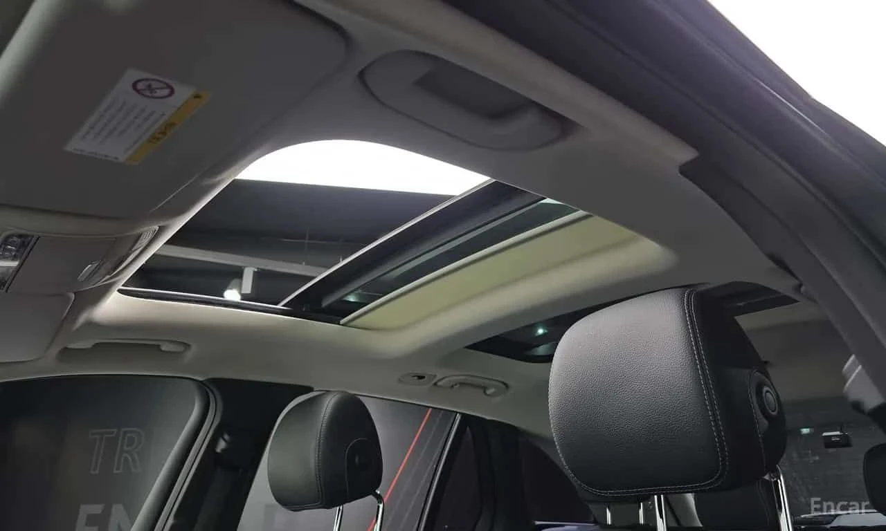Mercedes-Benz GLC * GLC220 d 4MATIC * ЦЕНА ДО БГ, снимка 15 - Автомобили и джипове - 55630117