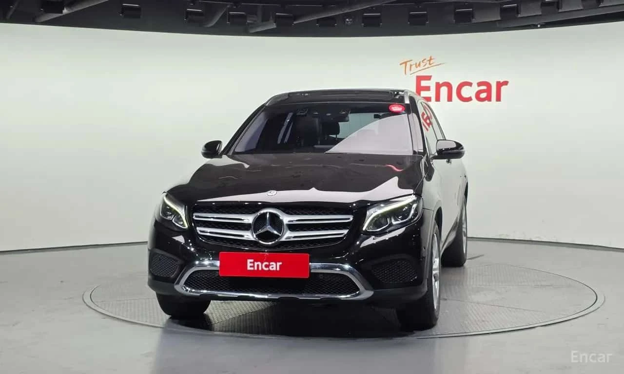 Mercedes-Benz GLC * GLC220 d 4MATIC * ЦЕНА ДО БГ, снимка 3 - Автомобили и джипове - 55630117
