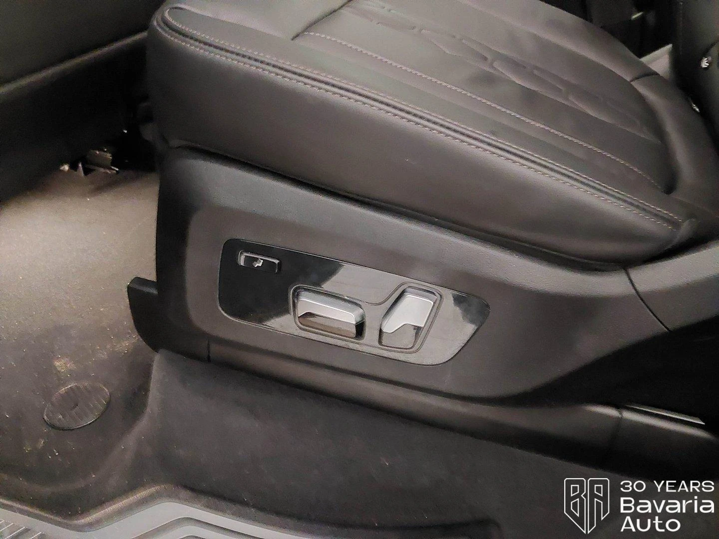 BMW X7 40d xDrive Sportautomatic, снимка 13 - Автомобили и джипове - 56597237