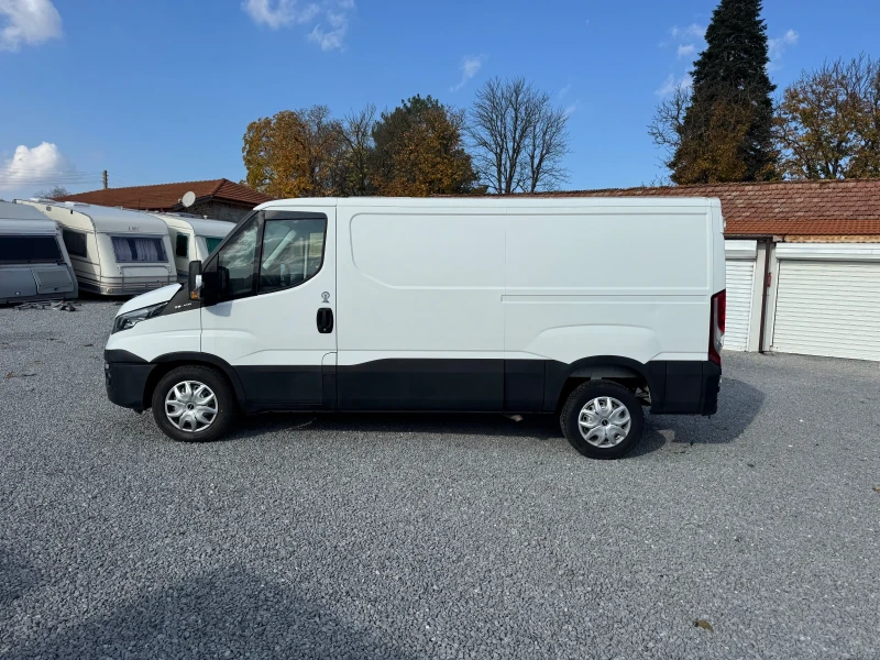 Iveco Daily 2.3 KLIMATIK MAXI ИЗКЛЮЧИТЕЛНО РЯДАК ЮБИЛИЕН!!!, снимка 3 - Бусове и автобуси - 52505888