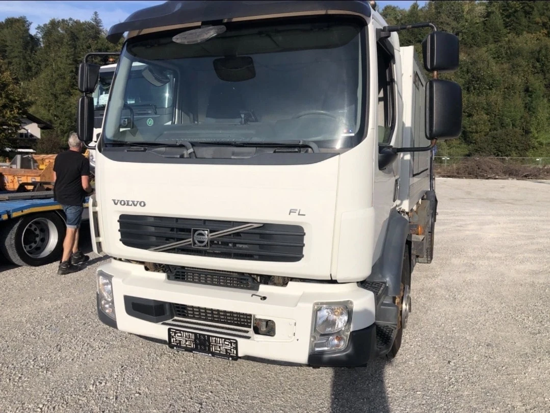 Volvo Fl Сметовоз 4x2, снимка 7 - Камиони - 54407426