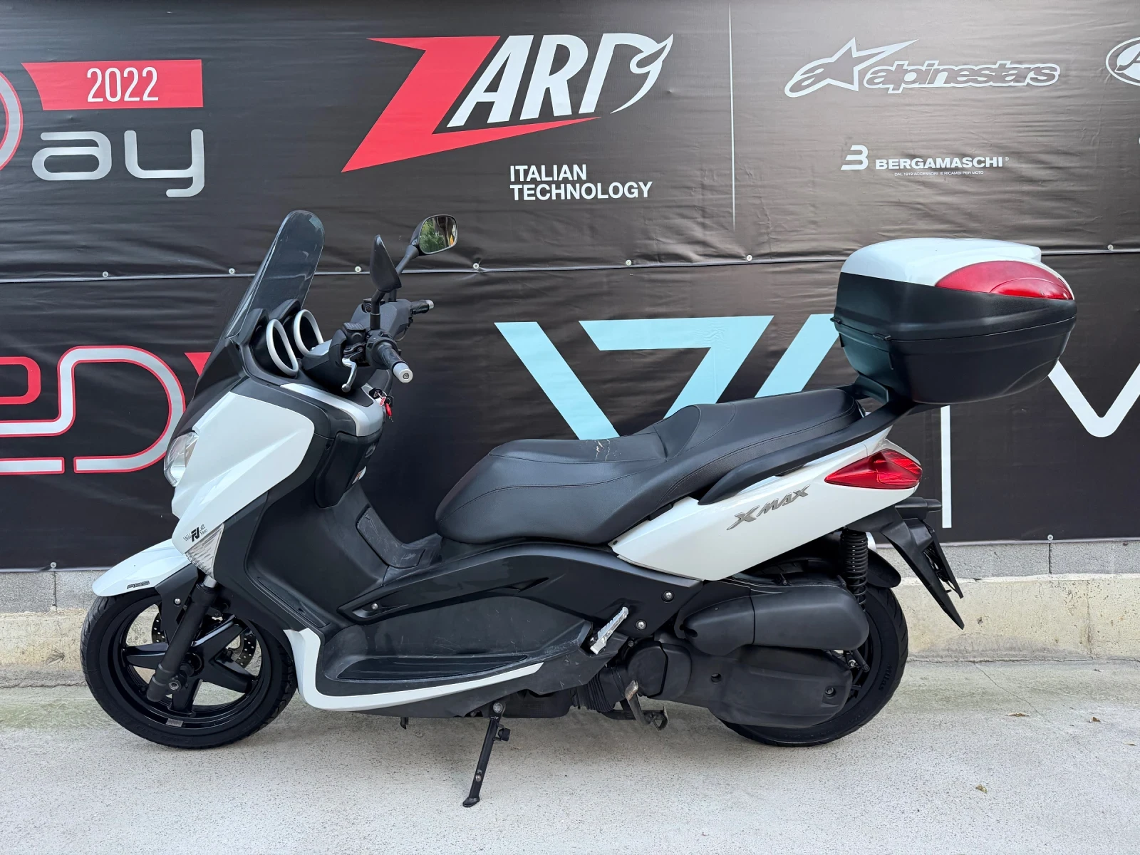 Yamaha X-max 125icc-ABS-2012г - изображение 2