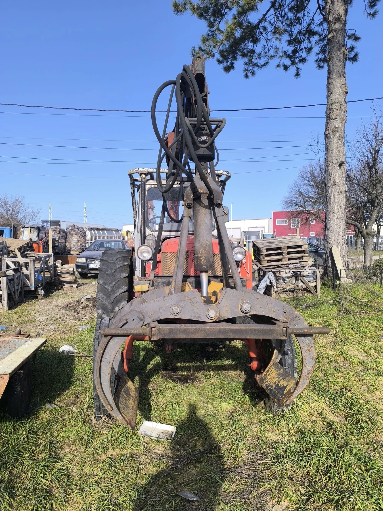 Трактор ЮМЗ