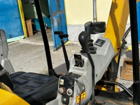 Багер Cat 301.6C, снимка 5
