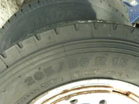 Гуми, снимка 10