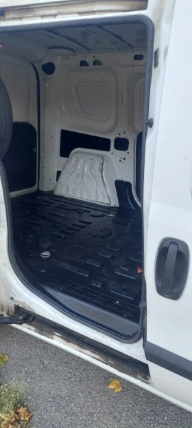 Opel Combo 1.4 бензин/газ клима, снимка 8