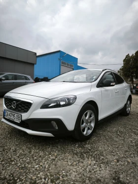 Volvo V40 Cross Country, снимка 1