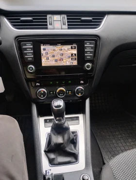 Skoda Octavia, снимка 11