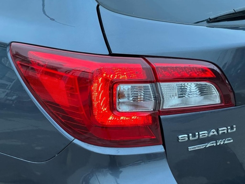 Subaru Outback 2.5i 175k.c. 4x4 УНИКАТ, снимка 8 - Автомобили и джипове - 46025144