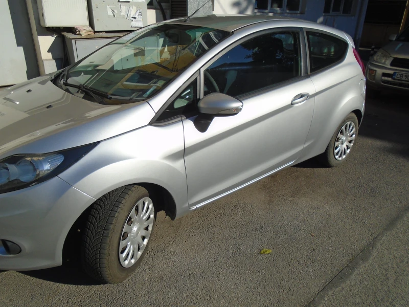 Ford Fiesta 1.4 ГАЗ, снимка 1 - Автомобили и джипове - 49537421