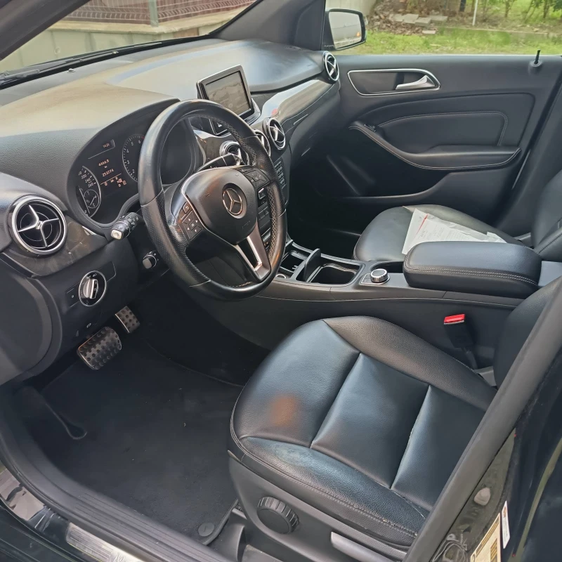 Mercedes-Benz B 250, снимка 5 - Автомобили и джипове - 52467669