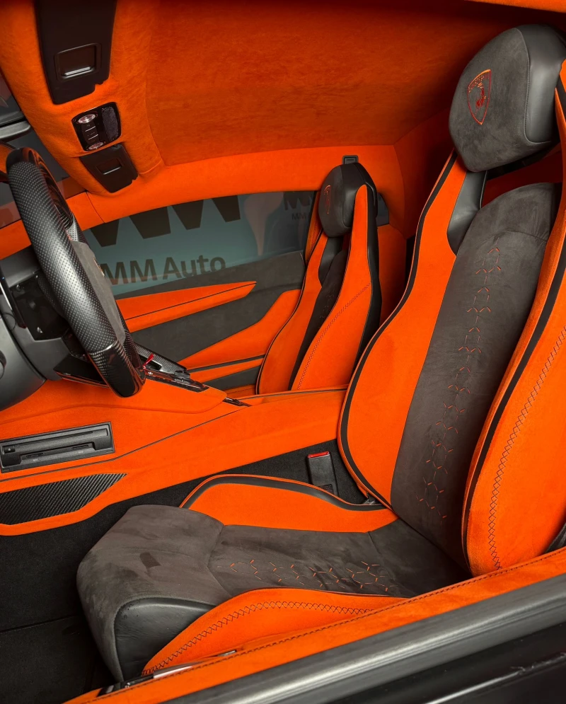 Lamborghini Aventador LP 700-4 Coupe* V12* Carbon, снимка 10 - Автомобили и джипове - 50714847