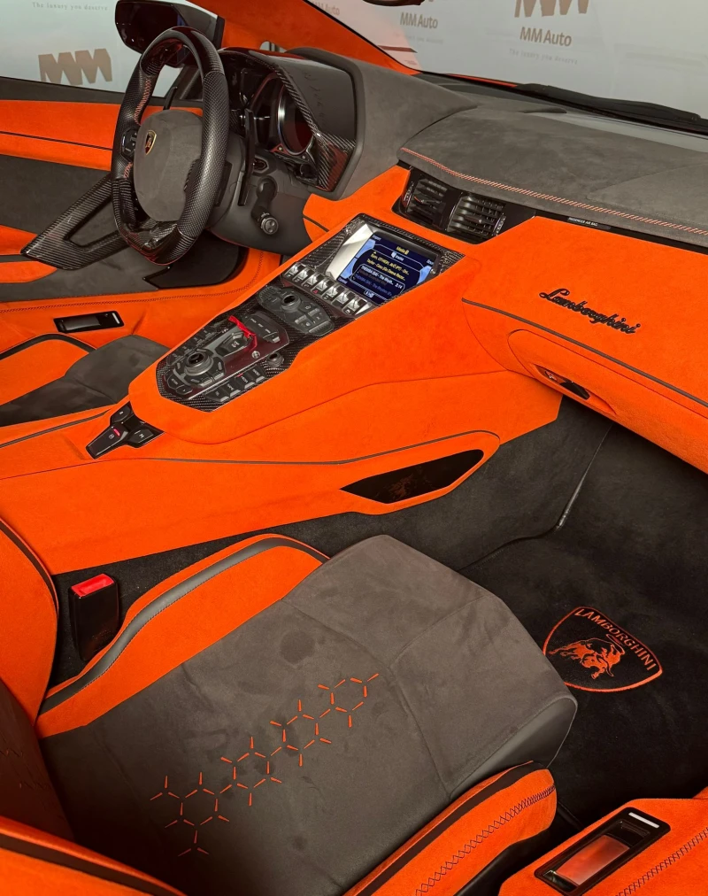 Lamborghini Aventador LP 700-4 Coupe* V12* Carbon, снимка 13 - Автомобили и джипове - 50714847