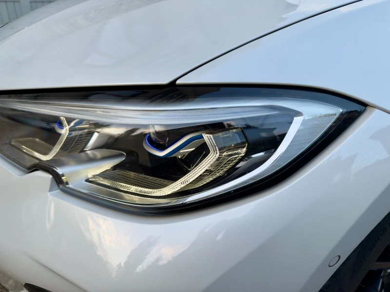BMW 320 d M Sport Laser HUD , снимка 14 - Автомобили и джипове - 51490335