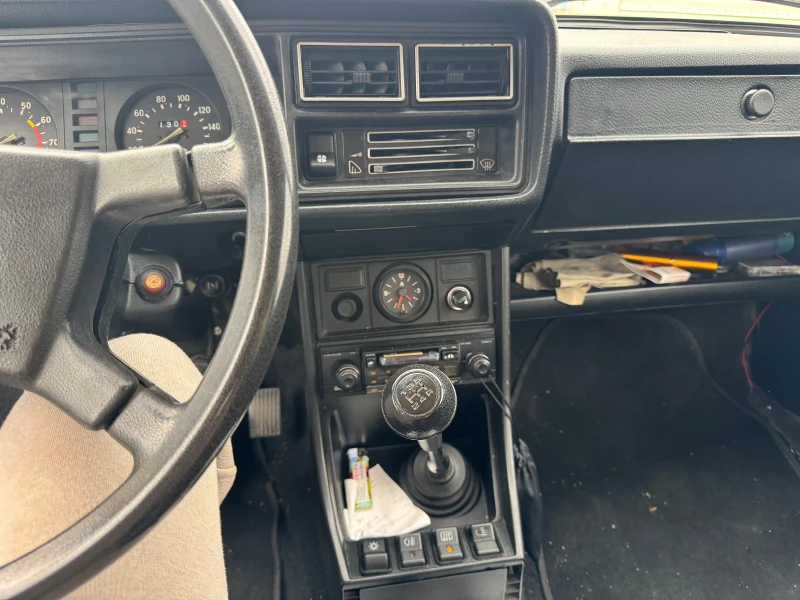 Lada 2107 1.5 5 скорости Топ!, снимка 12 - Автомобили и джипове - 52013252