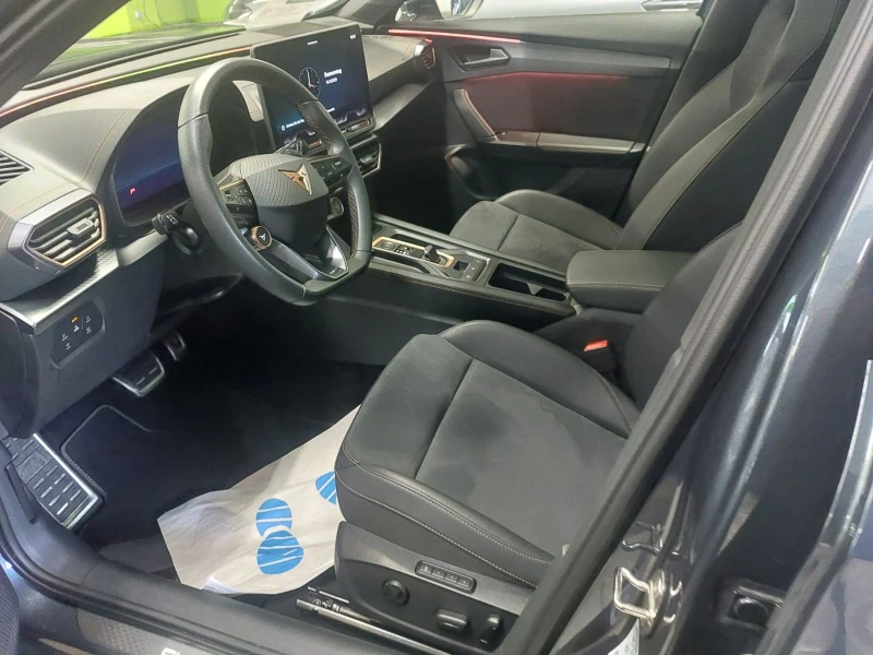 Cupra Formentor VZ/333HP/PANO/CAM/NAVI/MEMO/KLESS/L.ASSIST/453g, снимка 9 - Автомобили и джипове - 52090561