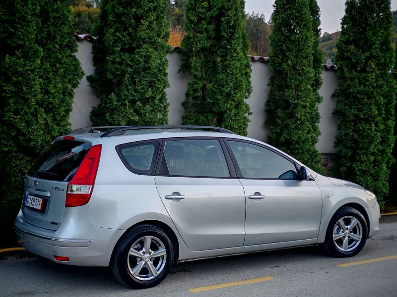 Hyundai I30 1.6CRDI(110)* CW* НОВ ВНОС* , снимка 7 - Автомобили и джипове - 52109705