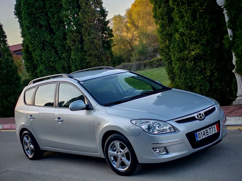 Hyundai I30 1.6CRDI(110)* CW* НОВ ВНОС* , снимка 8 - Автомобили и джипове - 52109705
