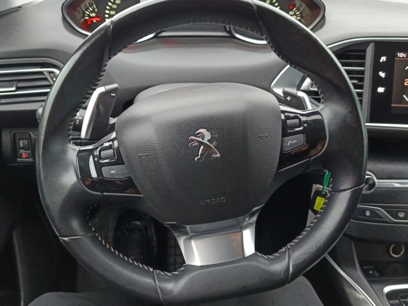 Peugeot 308 ACTIVE, снимка 11 - Автомобили и джипове - 52493921