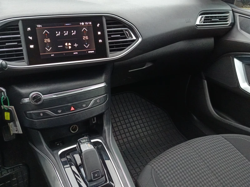 Peugeot 308 ACTIVE, снимка 10 - Автомобили и джипове - 52493921
