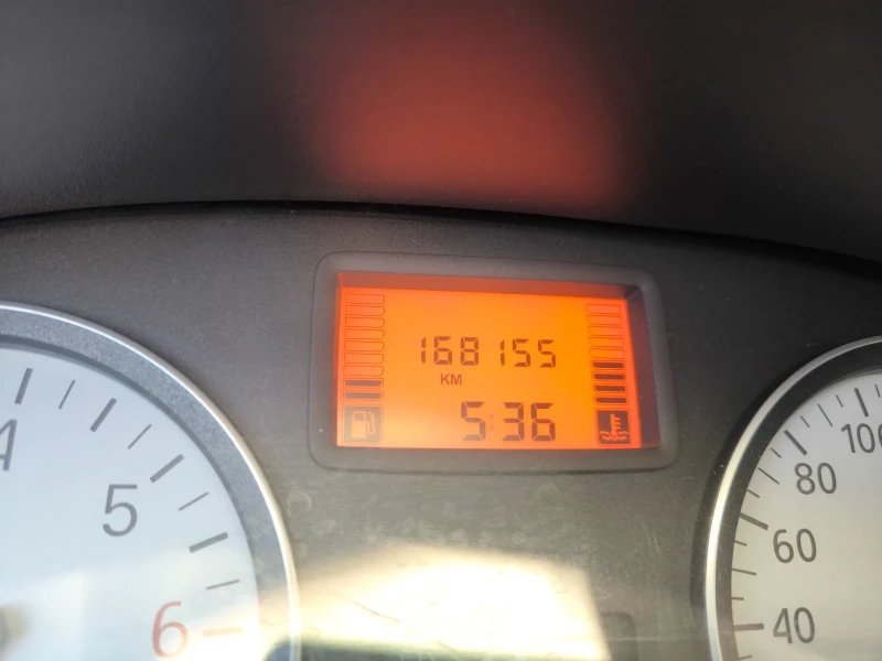 Dacia Sandero 1.4 LPG, снимка 6 - Автомобили и джипове - 52909934