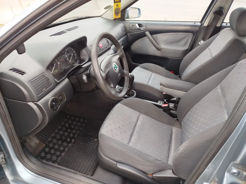 Skoda Octavia Tour, снимка 9 - Автомобили и джипове - 52631736