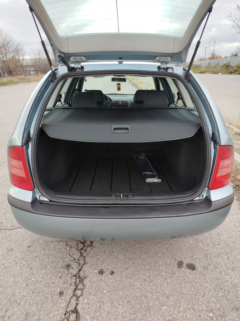 Skoda Octavia Tour, снимка 8 - Автомобили и джипове - 52631736