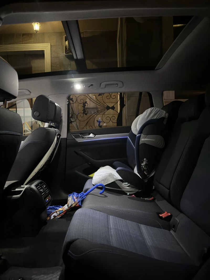 VW Passat GTE - LED, Keyless, Panorama, Digital Cockpit, снимка 6 - Автомобили и джипове - 53256418