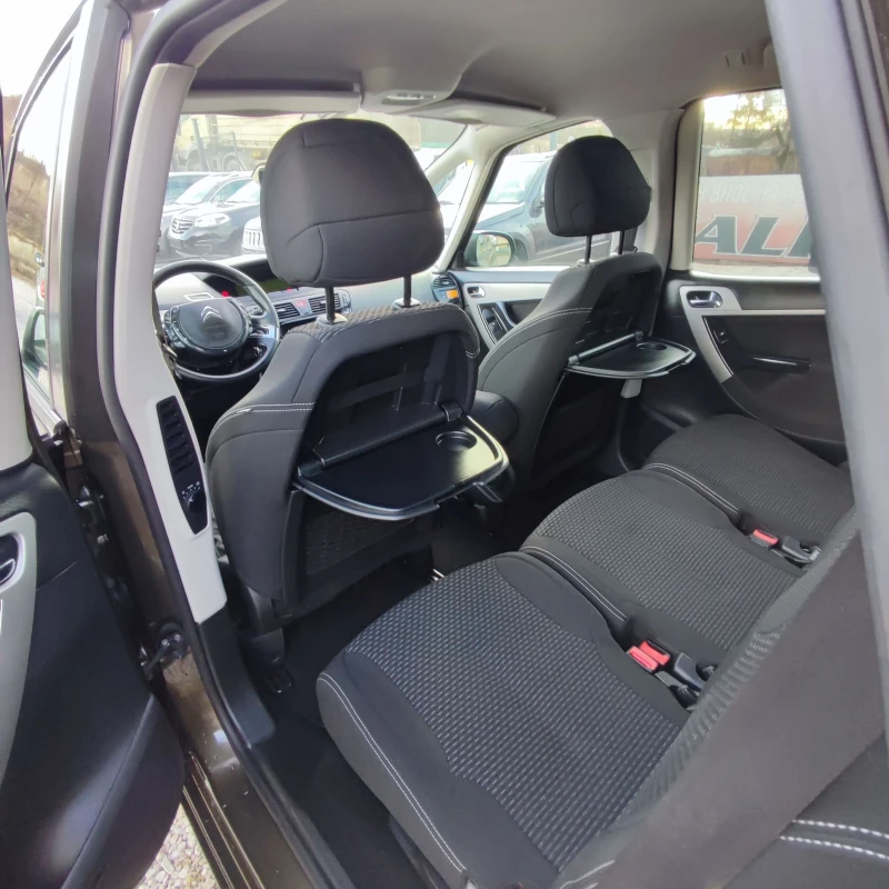 Citroen C4 Picasso 1.6 HDI* EXCLUSIVE* FACELIFT* , снимка 14 - Автомобили и джипове - 53261036