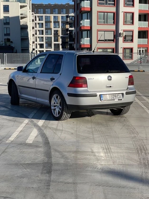 VW Golf IV 1.9 TDI, снимка 14 - Автомобили и джипове - 47654760