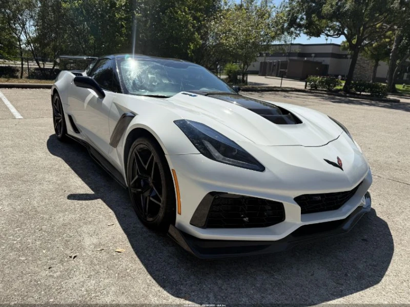 Chevrolet Corvette 6.2L V-8 DI, VVT, SUPERCHARGER, 755HP Rear Wheel - 234700 лв. / 120000.20 € - 86889344 1