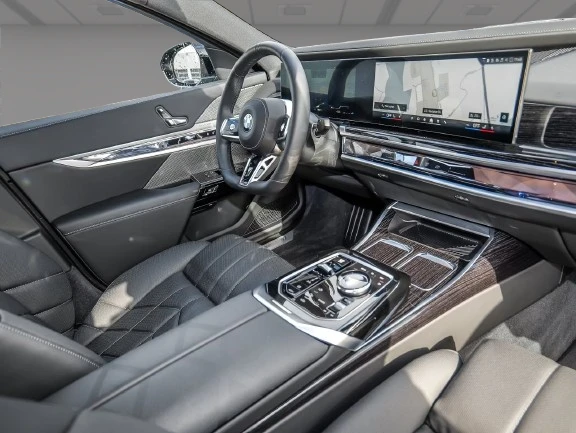 BMW 740 d xDrive = M-Sport Pro = Гаранция, снимка 12 - Автомобили и джипове - 55406413