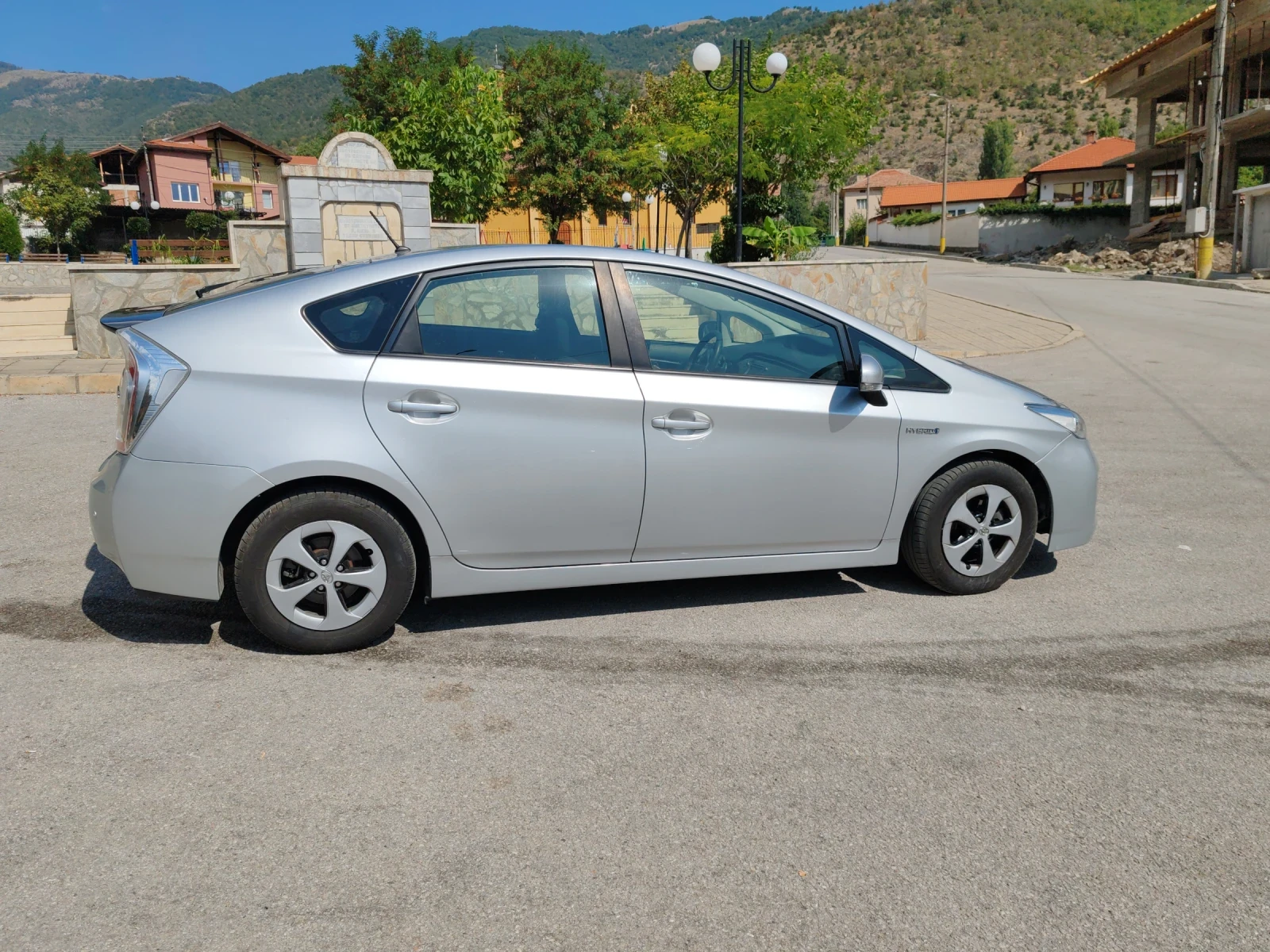 Toyota Prius  - изображение 6