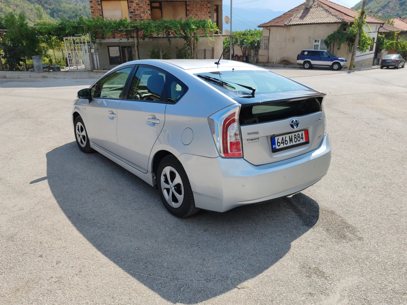 Toyota Prius  - изображение 3