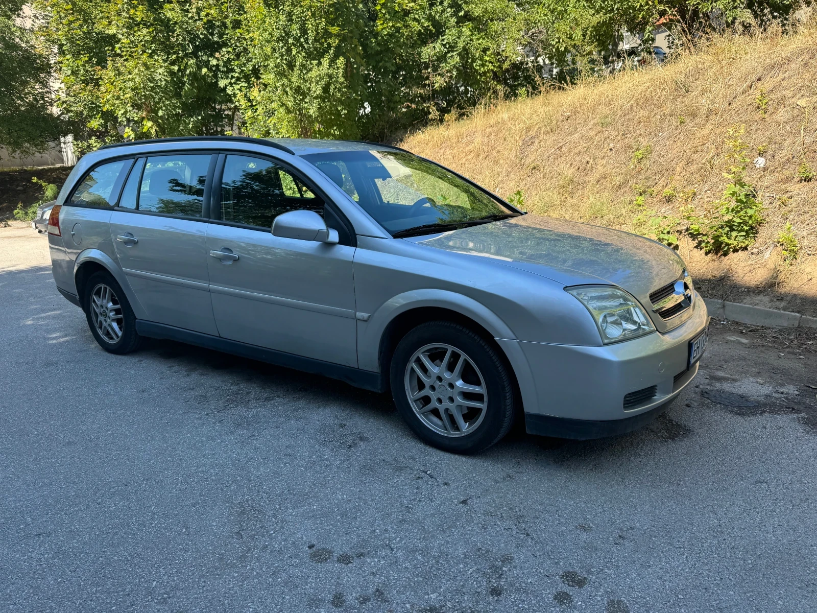 Opel Vectra 2.0 101 кс. - изображение 2