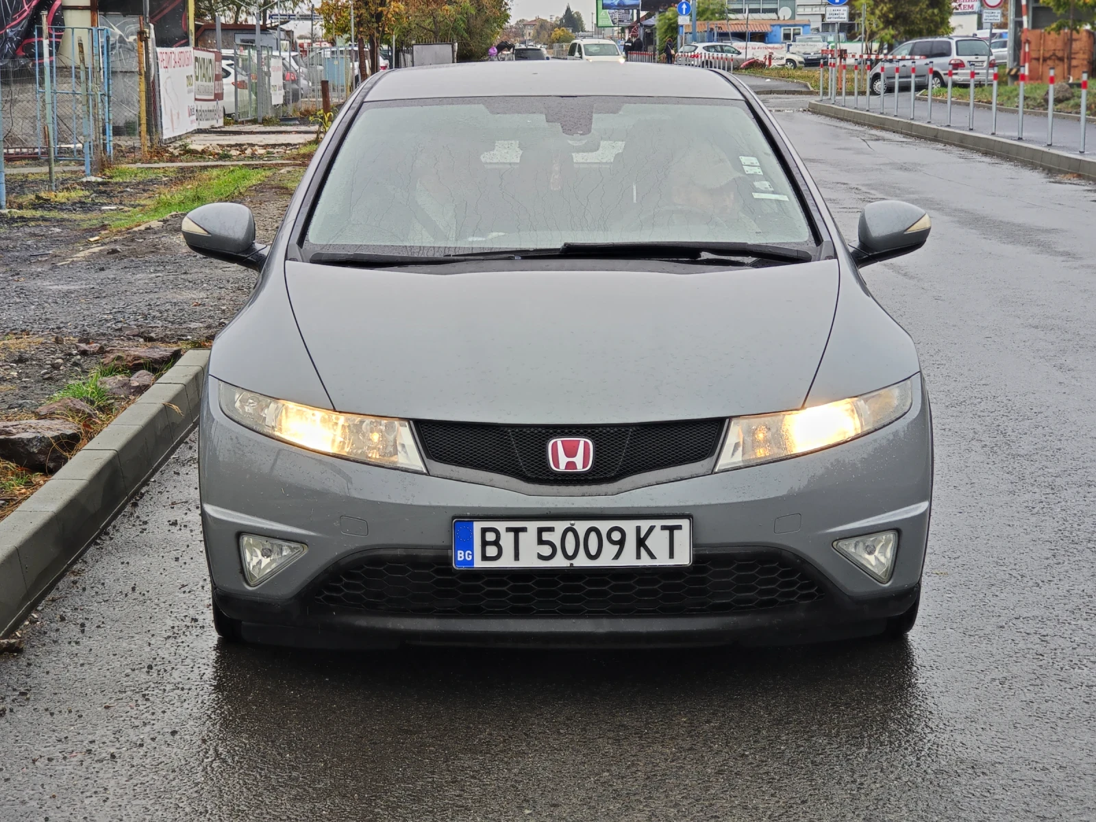 Honda Civic 1.8-ГАЗ - изображение 2