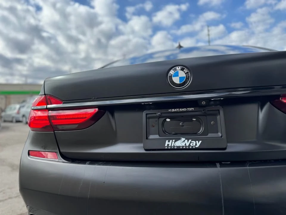 BMW 750 I * M-Package * * xDrive* * Harman * (ЦЕНА ДО БГ) - изображение 5