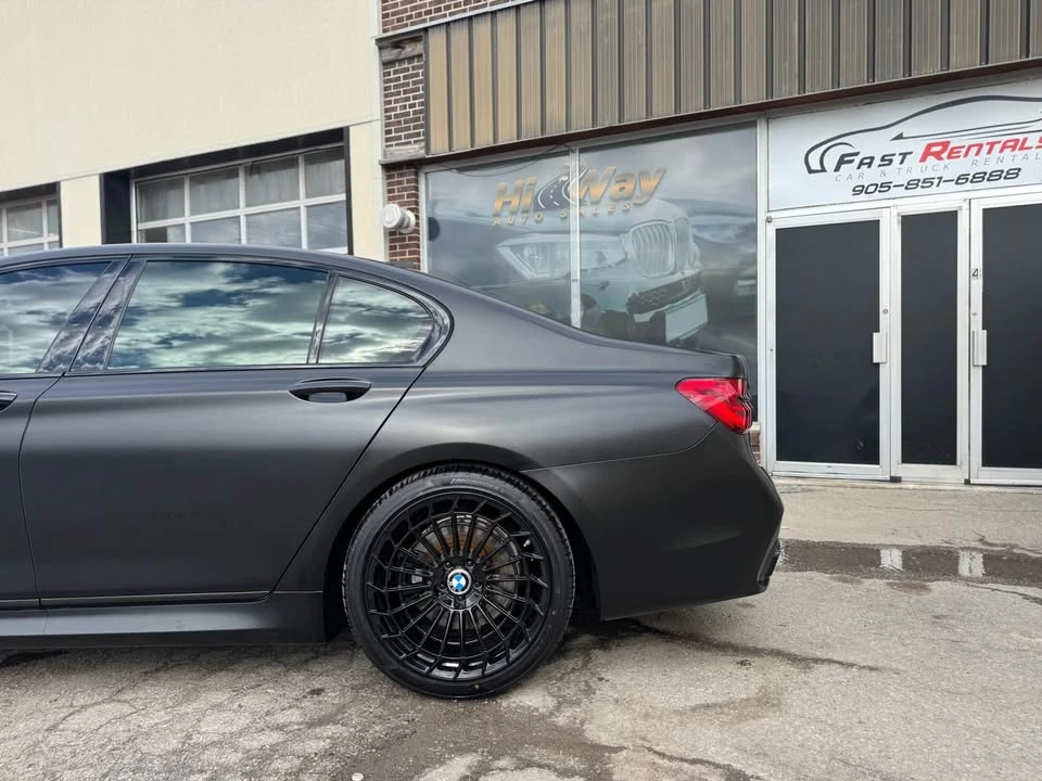 BMW 750 I * M-Package * * xDrive* * Harman * (ЦЕНА ДО БГ) - изображение 4