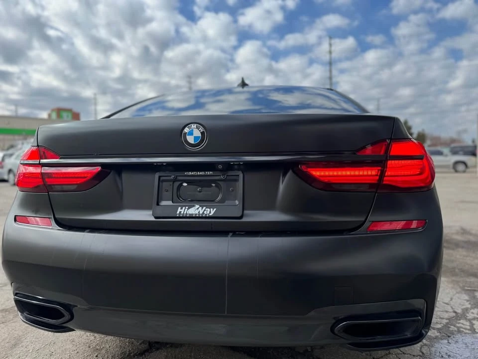 BMW 750 I * M-Package * * xDrive* * Harman * (ЦЕНА ДО БГ) - изображение 6