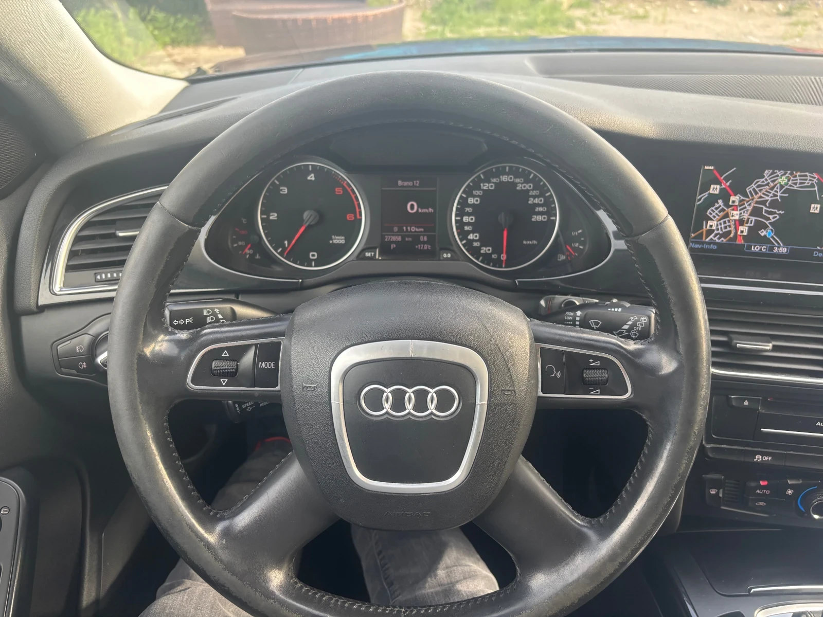 Audi A4 2.0 TDI / Facelift /Navi - изображение 10