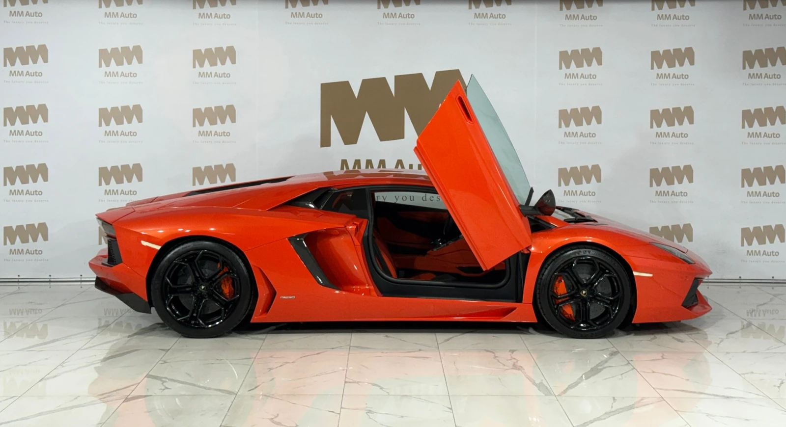 Lamborghini Aventador LP 700-4 Coupe* V12* Carbon - изображение 5