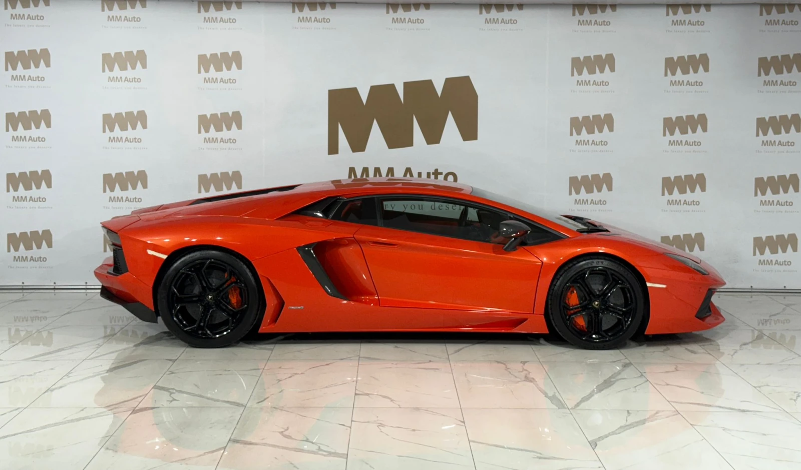 Lamborghini Aventador LP 700-4 Coupe* V12* Carbon - изображение 4